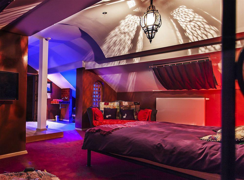 Hotel Riad เลียจ ภายนอก รูปภาพ