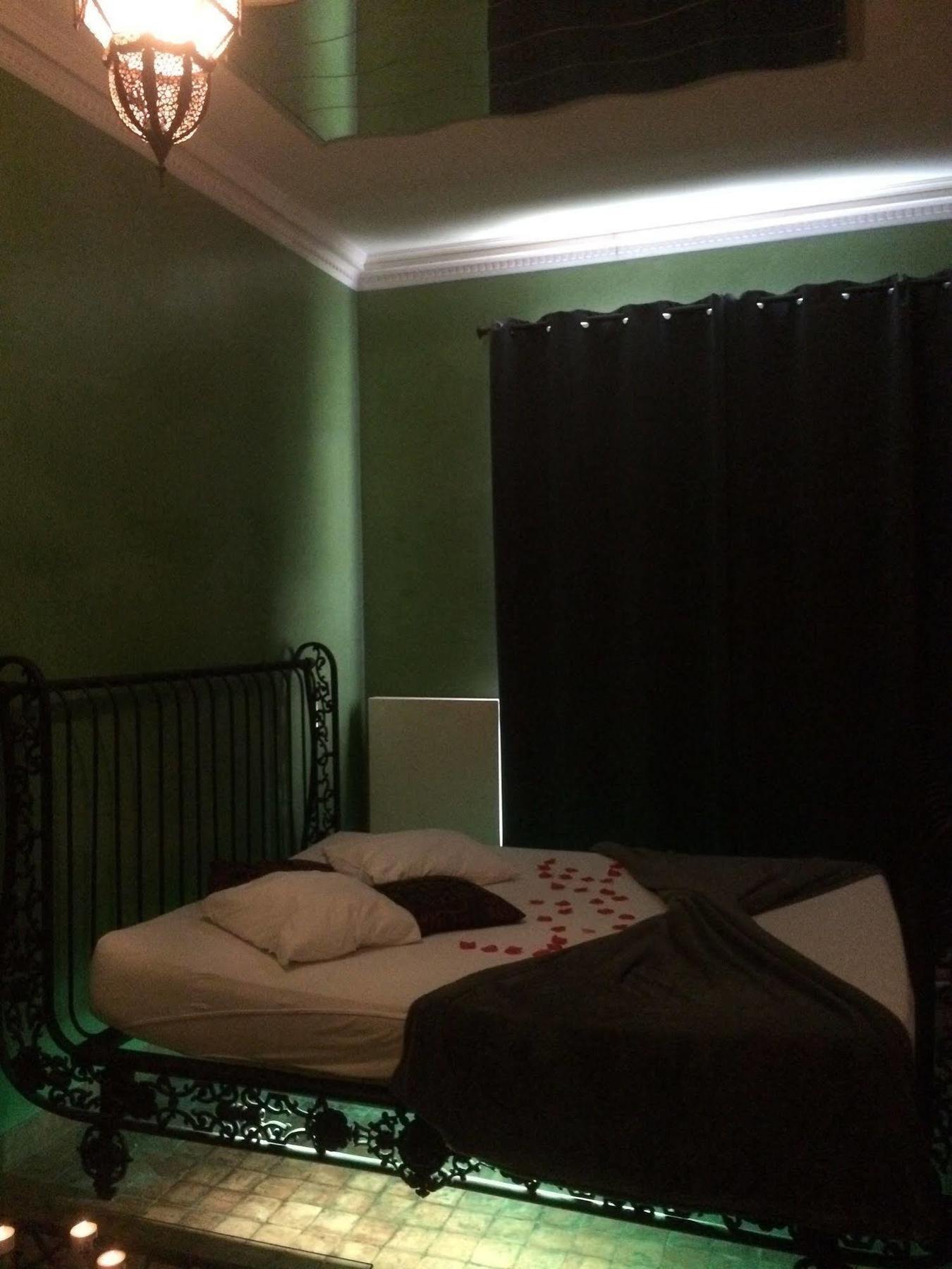 Hotel Riad เลียจ ภายนอก รูปภาพ