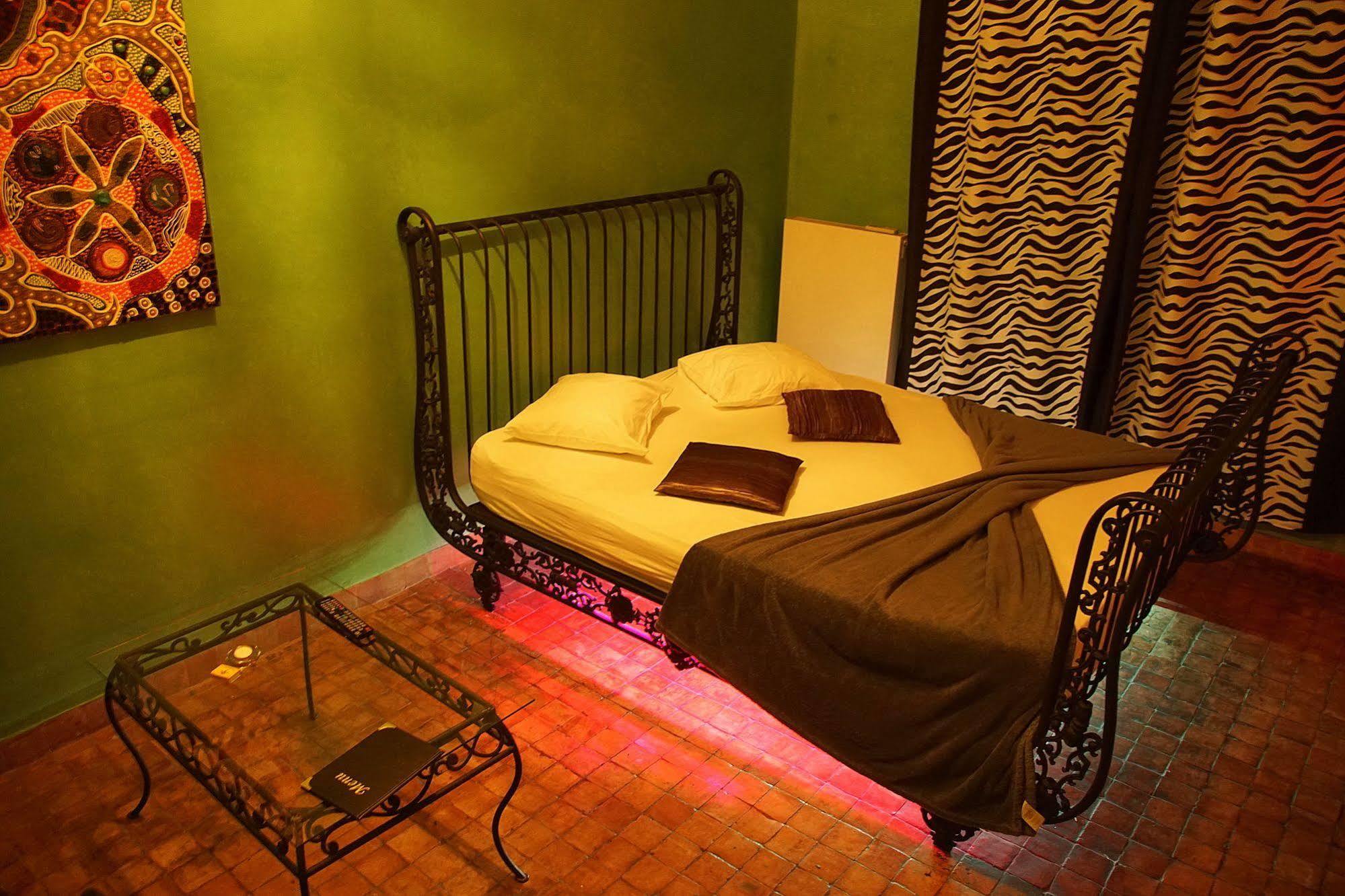 Hotel Riad เลียจ ภายนอก รูปภาพ